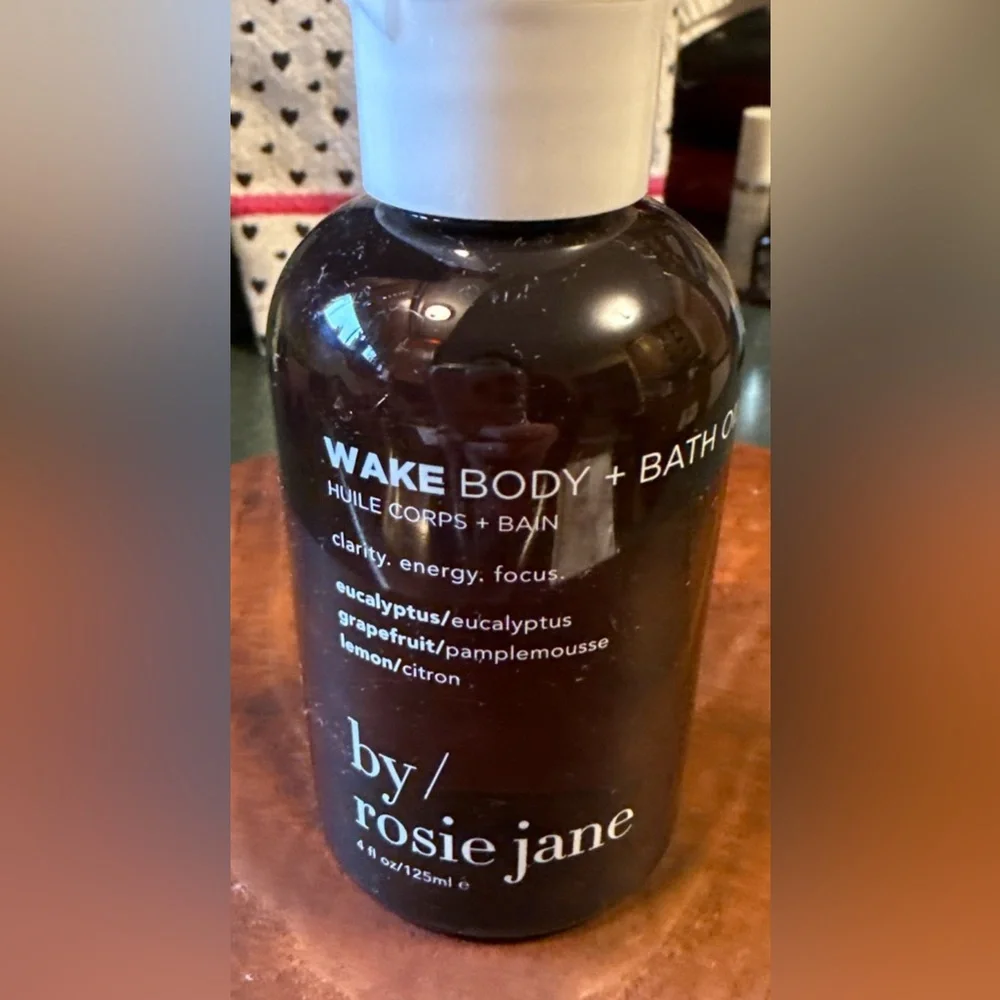 Rosie Jane - Wake Body + Bath Oil - 4 fl. oz. Eucalyptus Grapefruit Lemon